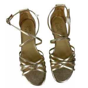 Naturalizer Haleigh Gold Strappy Sandal Heels Comfort Shoes Size 8M — New!